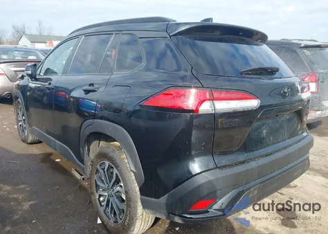 2024 Toyota Corolla Cross Hybrid Se z USA, uszkodzony, nr VIN 7MUFBABG2RV051309